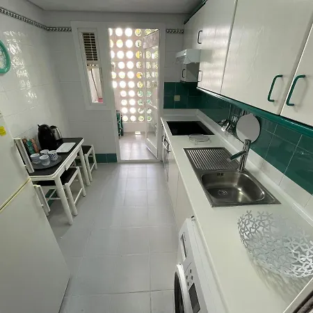 Residencial Flores Apartmán *