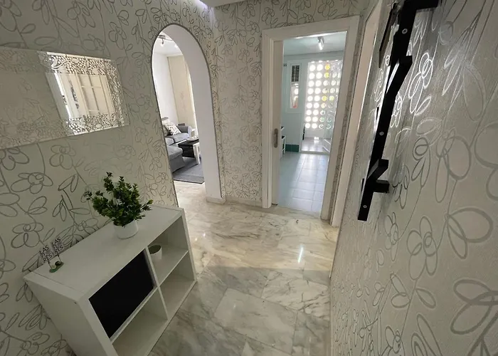 Apartament Residencial Flores *